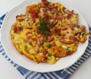 Yumurtadan Pizza Tarifi-Omlet Nasıl Yapılır-Gurbetinmutfagi